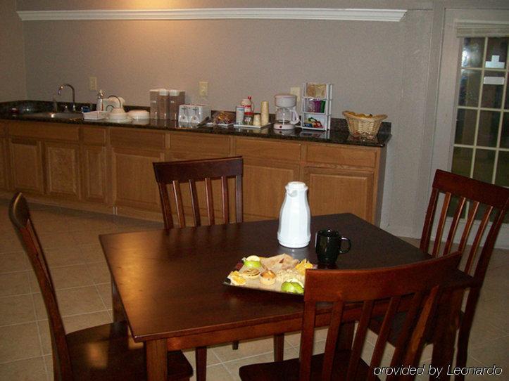Scottish Inn & Suites - Kemah Boardwalk Restaurant photo